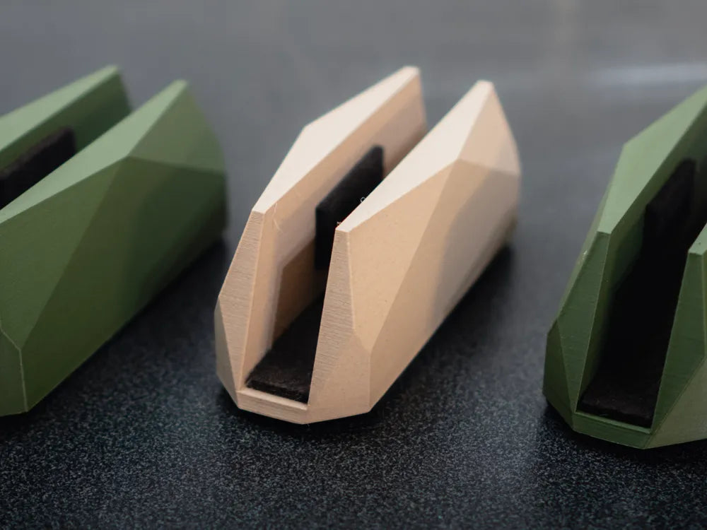 Minimal 3D Vertical Laptop Stand